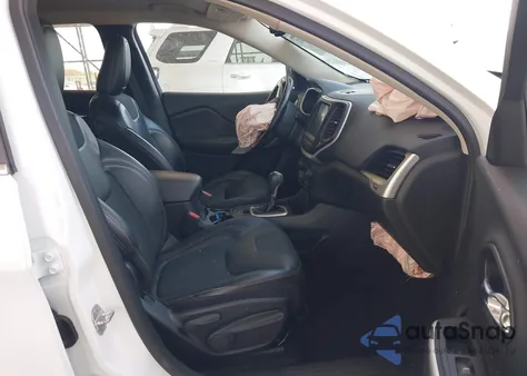 2018 Jeep Cherokee Latitude Plus Fwd из США, поврежденный, VIN 1C4PJLLBXJD551640